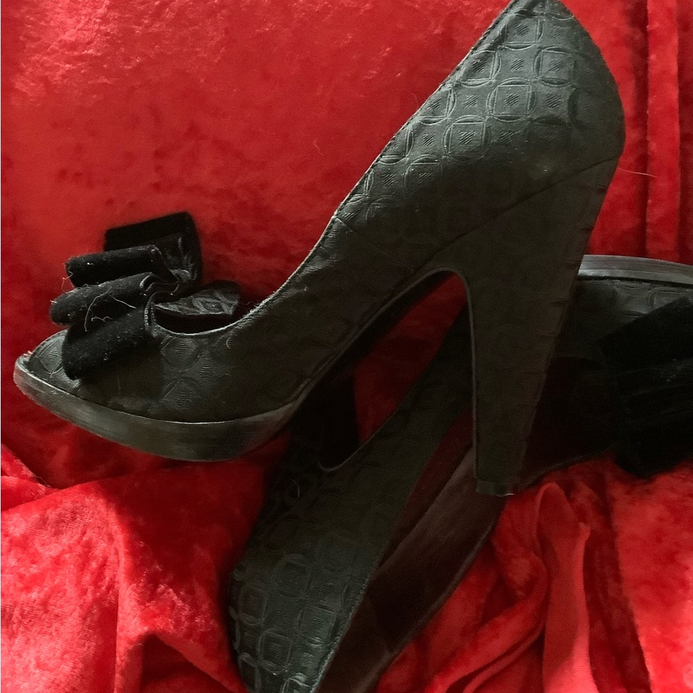 Elegant Black Peep-Toe Heels
